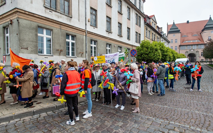 "Jesteśmy młodzi", czyli Dzień Seniora po raz pierwszy zdjęcie nr 269978