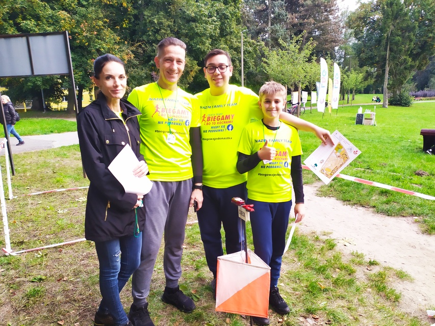 Najwytrwalsi z medalami. Marszobiegi na orientację w Parku Modrzewie zakończone  zdjęcie nr 270300