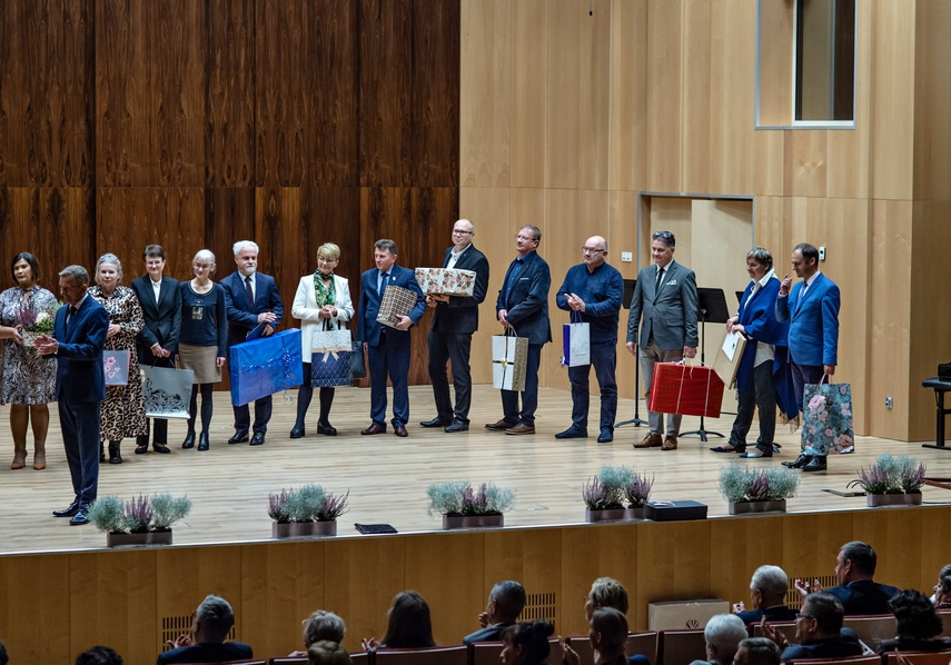 75 lat szkoły pełnej muzyki zdjęcie nr 270371