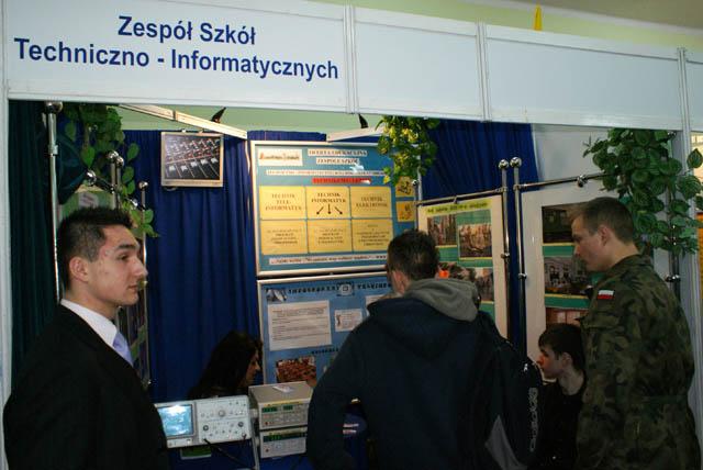 VII Elbląskie Targi Szkół Ponadgimnazjalnych zdjęcie nr 22046