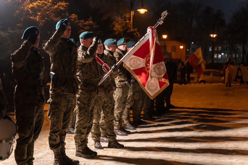 Elbląg pamięta o ofiarach Grudnia 70 zdjęcie nr 275273