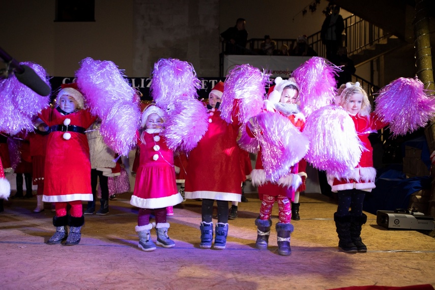 Magiczne wydarzenia świąteczne tylko w Żłobku i Przedszkolu Mały Europejczyk w Elblągu zdjęcie nr 275460