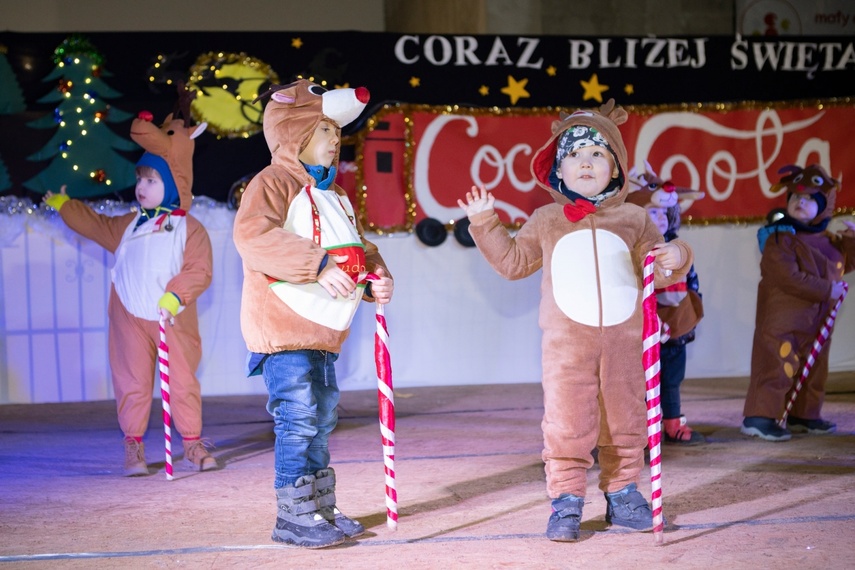 Magiczne wydarzenia świąteczne tylko w Żłobku i Przedszkolu Mały Europejczyk w Elblągu zdjęcie nr 275457