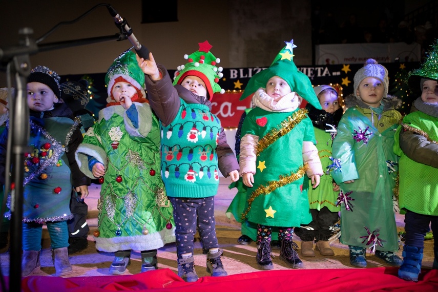 Magiczne wydarzenia świąteczne tylko w Żłobku i Przedszkolu Mały Europejczyk w Elblągu zdjęcie nr 275446