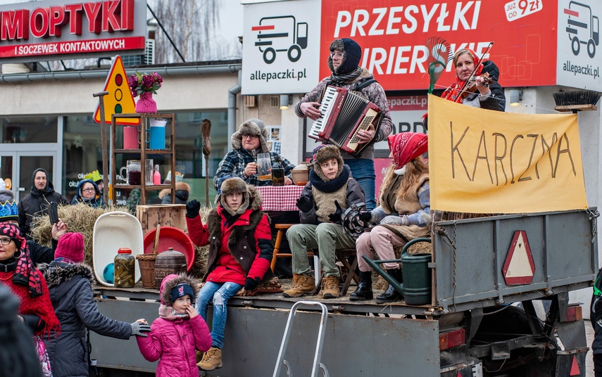 Trzej królowie przemaszerowali przez Elbląg zdjęcie nr 275761