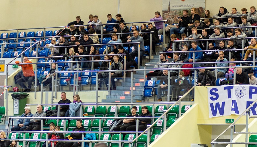 Kanonada przy Grunwaldzkiej. Futsaliści Olimpii w II lidze zdjęcie nr 277416