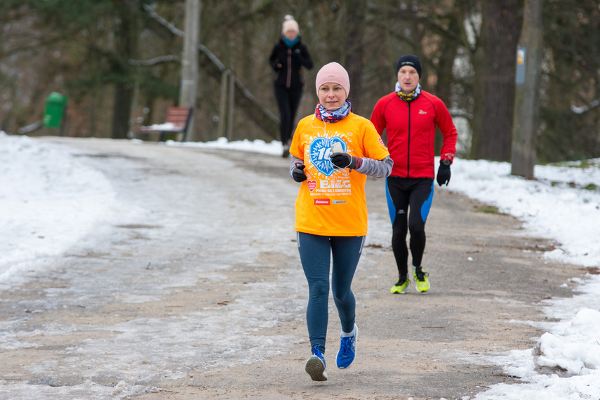 WOŚP i parkrun zagrali razem w parku Modrzewie zdjęcie nr 277658