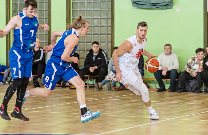 Basketball dziurawi kosz zdjęcie nr 278007