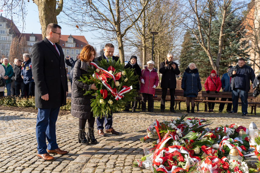 "Fenomen w skali Europy". Elblążanie oddali hołd żołnierzom AK zdjęcie nr 278690