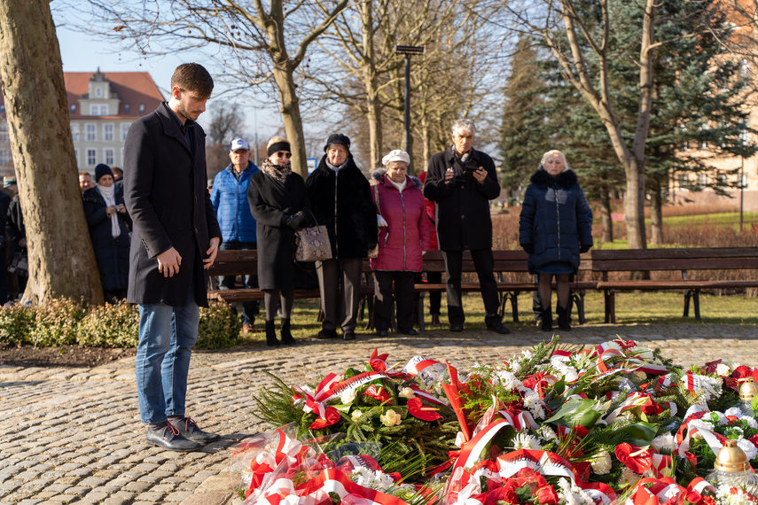 "Fenomen w skali Europy". Elblążanie oddali hołd żołnierzom AK zdjęcie nr 278694