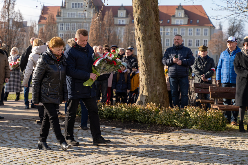 "Fenomen w skali Europy". Elblążanie oddali hołd żołnierzom AK zdjęcie nr 278686