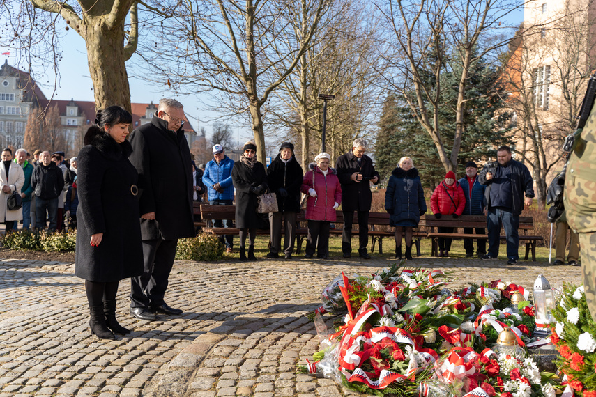 "Fenomen w skali Europy". Elblążanie oddali hołd żołnierzom AK zdjęcie nr 278689