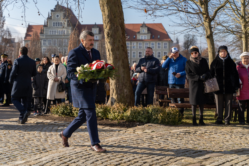 "Fenomen w skali Europy". Elblążanie oddali hołd żołnierzom AK zdjęcie nr 278679