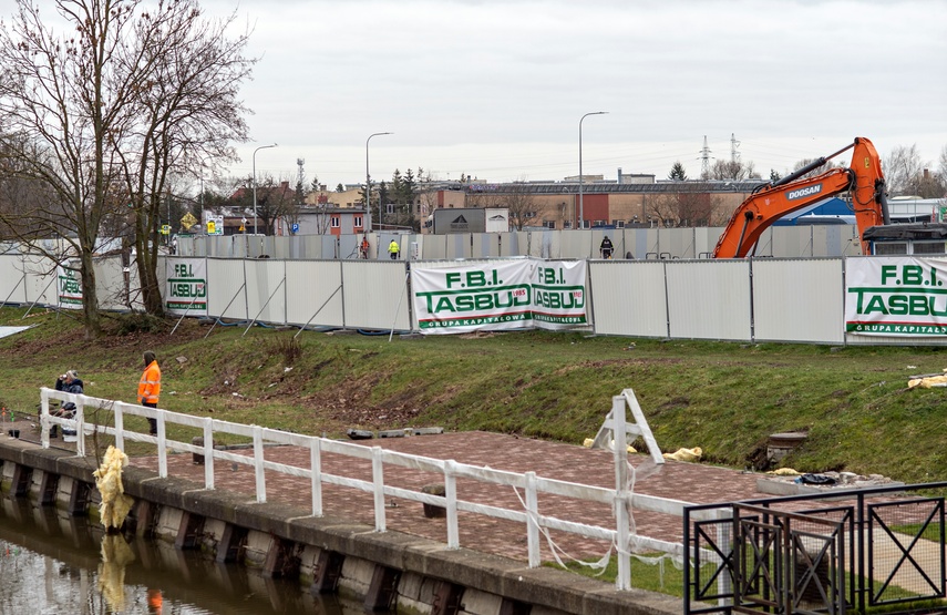 Firma z Gdańska zmodernizuje nabrzeże rzeki Elbląg  zdjęcie nr 279052
