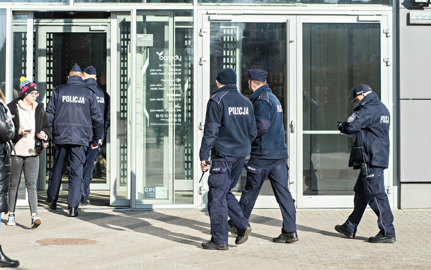 Alarm bombowy w Ogrodach. To tylko ćwiczenia zdjęcie nr 279360