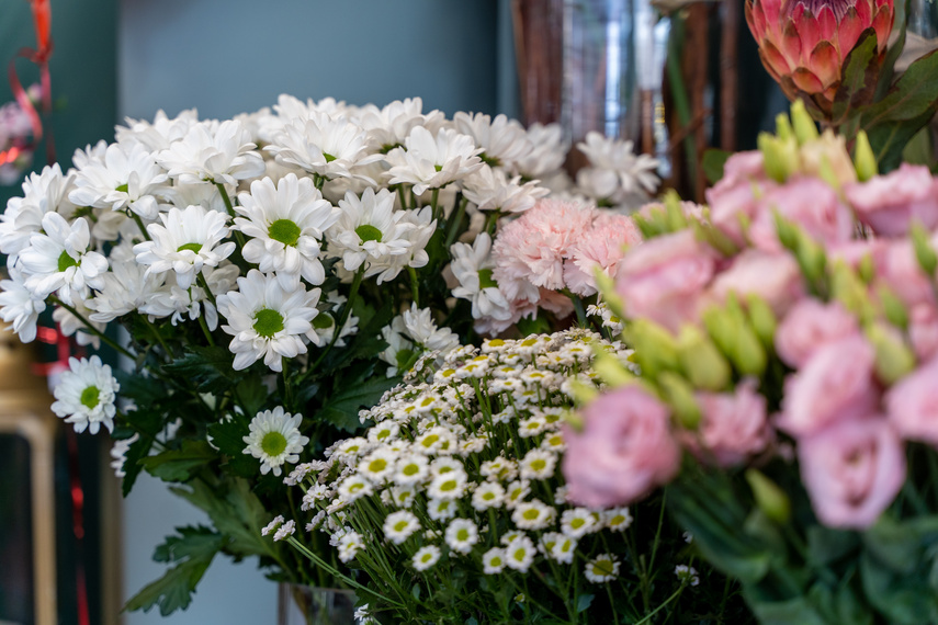 Wyślij kwiaty na Dzień Kobiet z Kwiaciarni Romantycznej zdjęcie nr 279414