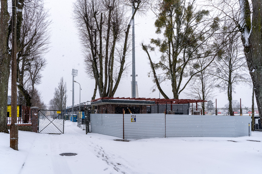 Wejście na stadion jeszcze w remoncie zdjęcie nr 279813