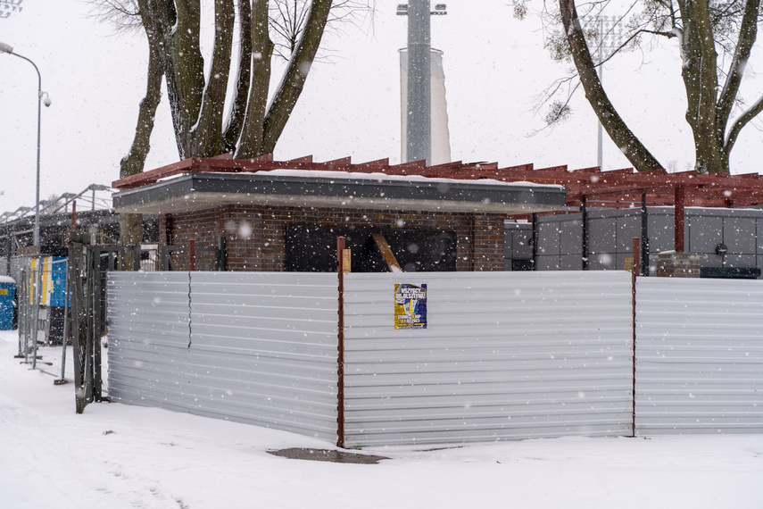 Wejście na stadion jeszcze w remoncie zdjęcie nr 279814