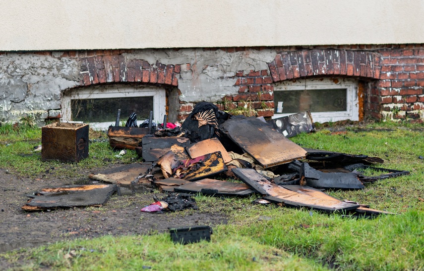 Pożar przy Stawidłowej. Mieszkańcy ewakuowani zdjęcie nr 280214