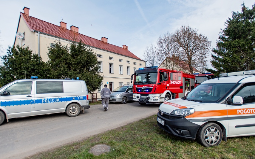 Pożar przy Stawidłowej. Mieszkańcy ewakuowani zdjęcie nr 280206