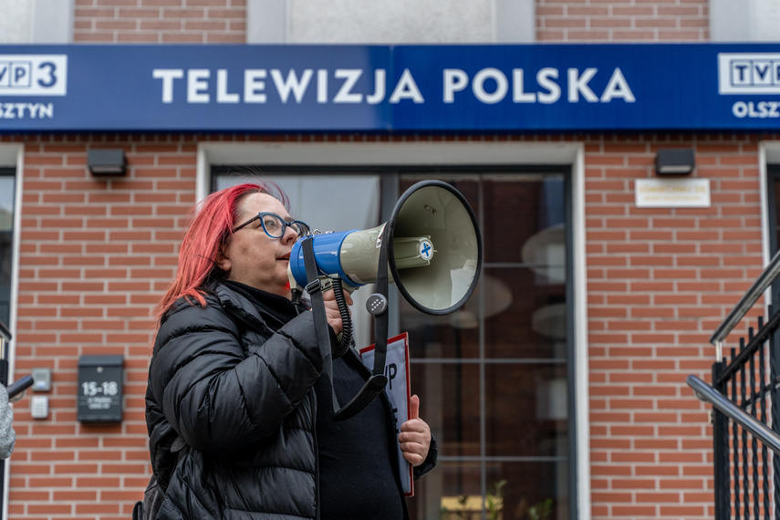 To, co się dzieje w telewizji publicznej, to niestety zakrawa na dramat zdjęcie nr 280229