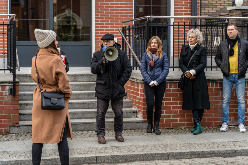 To, co się dzieje w telewizji publicznej, to niestety zakrawa na dramat zdjęcie nr 280246