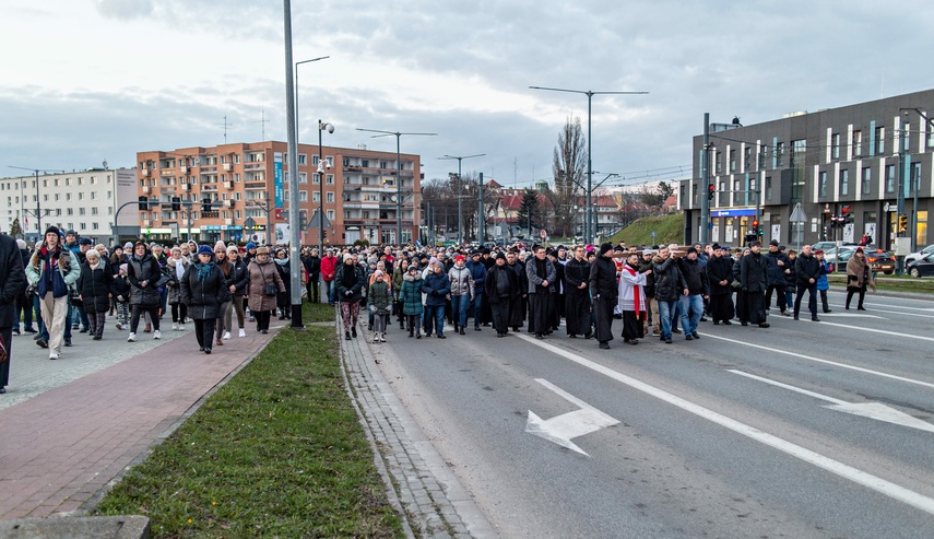 Z krzyżem przez Elbląg zdjęcie nr 281471
