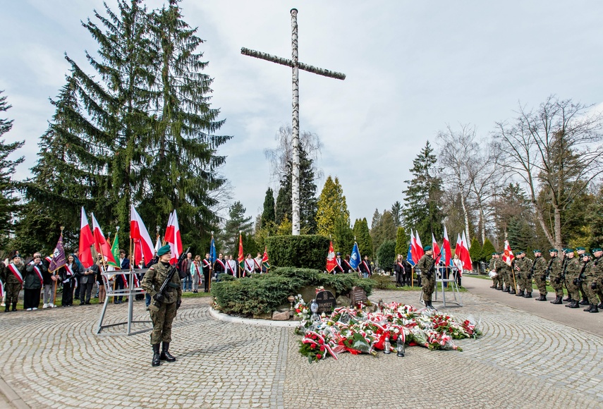 "Myśl o ich losach powinna łączyć nas wszystkich" zdjęcie nr 281807