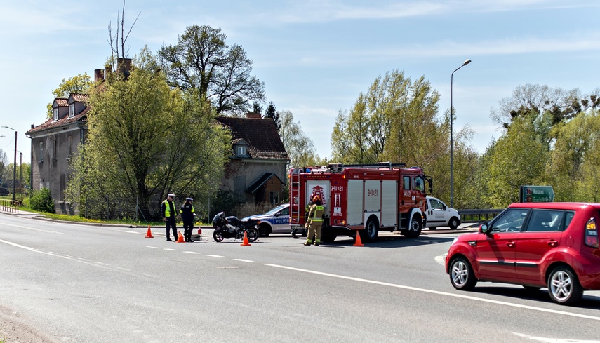 Elbląg Potrącenie motocyklisty na Warszawskiej