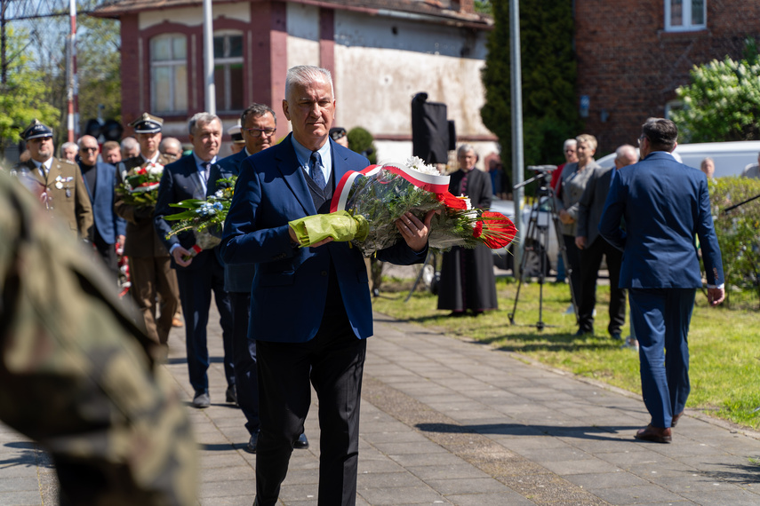 "Piętno na ludzkości". Upamiętnili ofiary KL Stutthof zdjęcie nr 284306