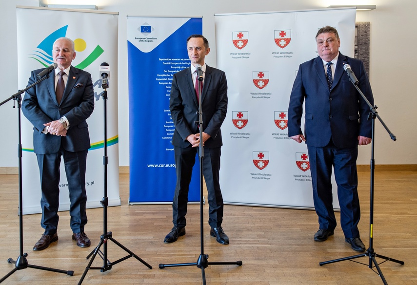 Dyskutowali, jak walczyć z dezinformacją zdjęcie nr 284461
