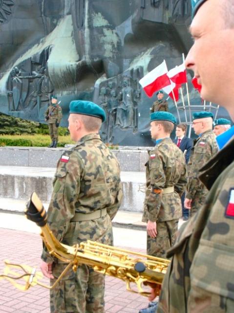 Obchody 64. rocznicy zakończenia II wojny światowej zdjęcie nr 22958