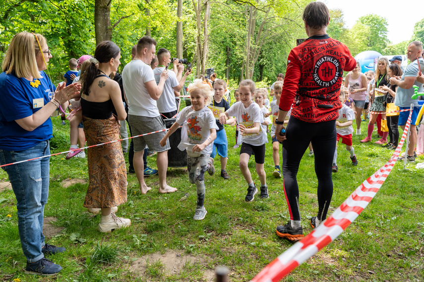 Bieg (i marsz) w kolorze nadziei zdjęcie nr 284764