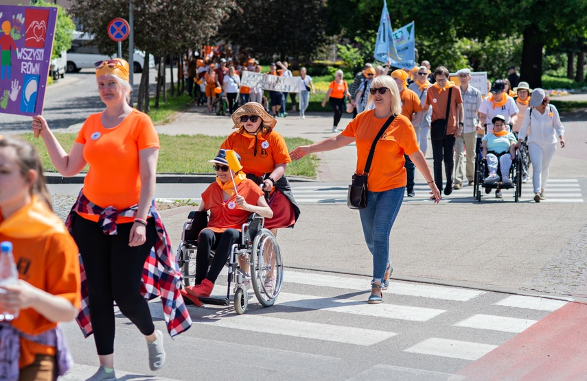 TON zaczął grać zdjęcie nr 285272
