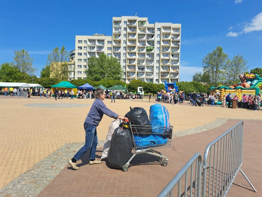 Kwiaty za odpady zdjęcie nr 285509