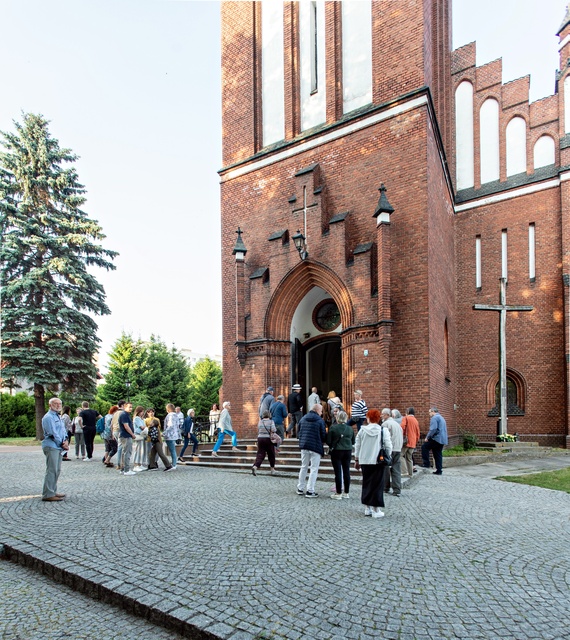 „Zdarza się bardzo rzadko tak liczna publiczność” zdjęcie nr 285753