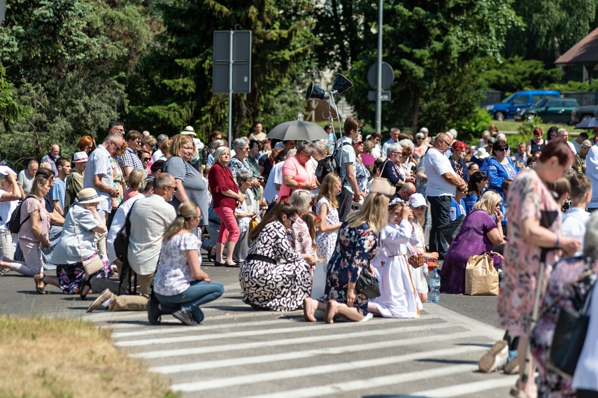 Skąd się wzięły procesje Bożego Ciała zdjęcie nr 287011