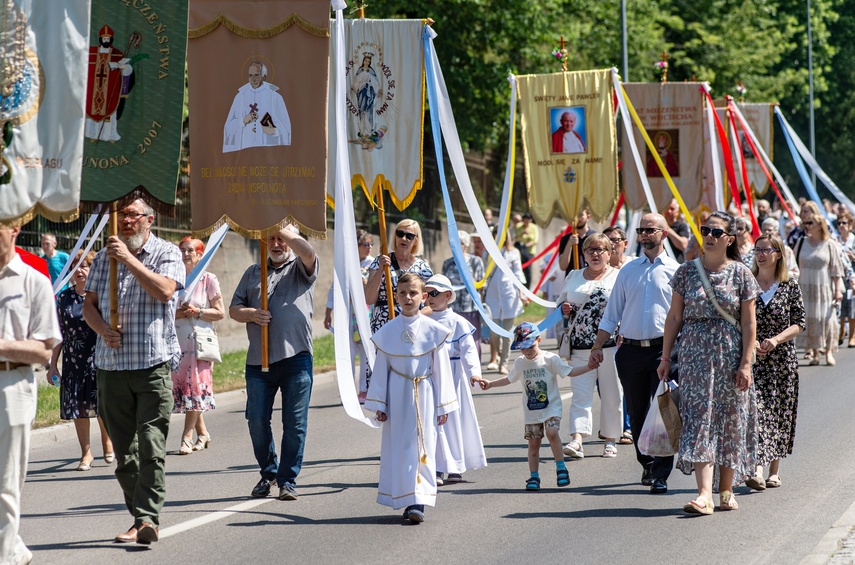 Skąd się wzięły procesje Bożego Ciała zdjęcie nr 286995