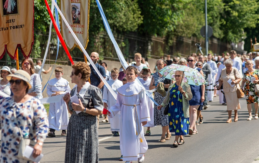 Skąd się wzięły procesje Bożego Ciała zdjęcie nr 286997