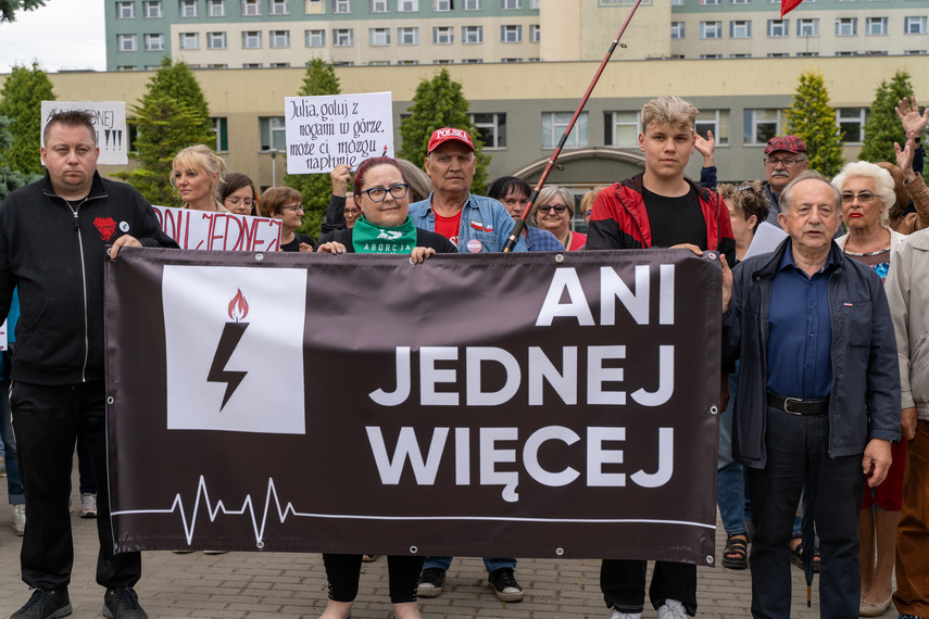 "Zadajemy lekarzom pytanie: dlaczego nie chcą nam pomagać?" zdjęcie nr 287284