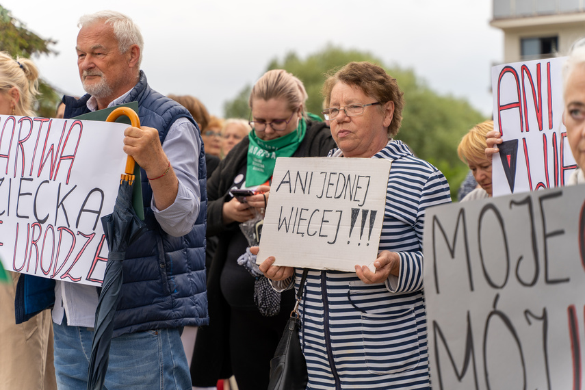 "Zadajemy lekarzom pytanie: dlaczego nie chcą nam pomagać?" zdjęcie nr 287292