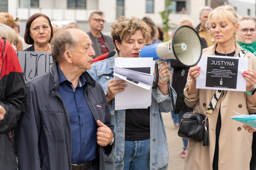 "Zadajemy lekarzom pytanie: dlaczego nie chcą nam pomagać?" zdjęcie nr 287299