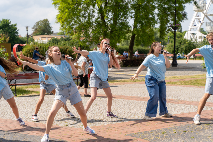 Stare Miasto rozbrzmiewa muzyką zdjęcie nr 287571