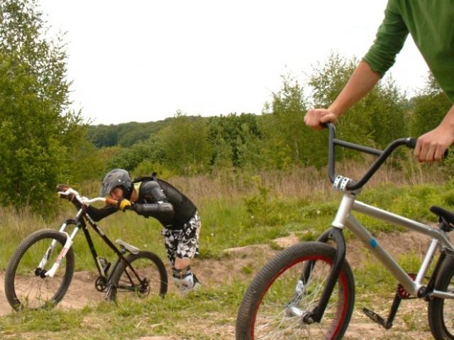 Zawody rowerowe na Gęsiej Górze zdjęcie nr 23402