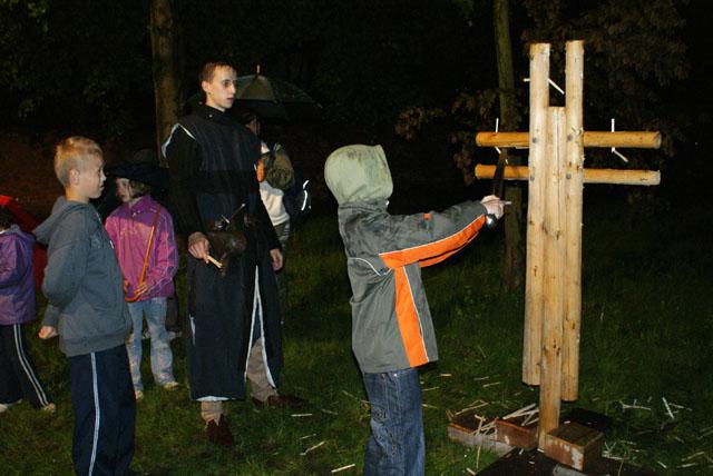 Nocna podróż do przeszłości zdjęcie nr 23454