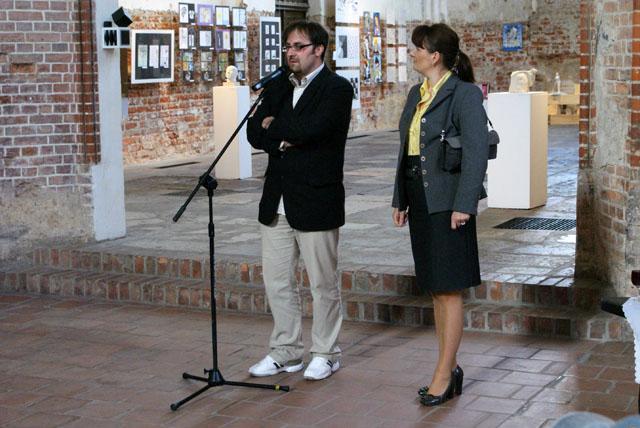 Wernisaż młodych plastyków zdjęcie nr 23712