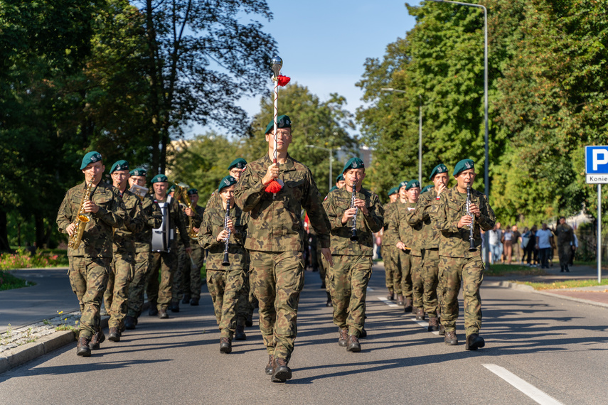 „Grom z jasnego nieba” zdjęcie nr 293137