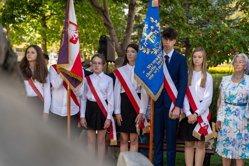 Pamięci Polskiego Państwa Podziemnego zdjęcie nr 293649