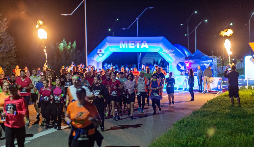 Nocne bieganie na Modrzewinie zdjęcie nr 293842