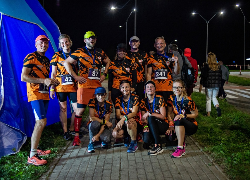 Nocne bieganie na Modrzewinie zdjęcie nr 293871